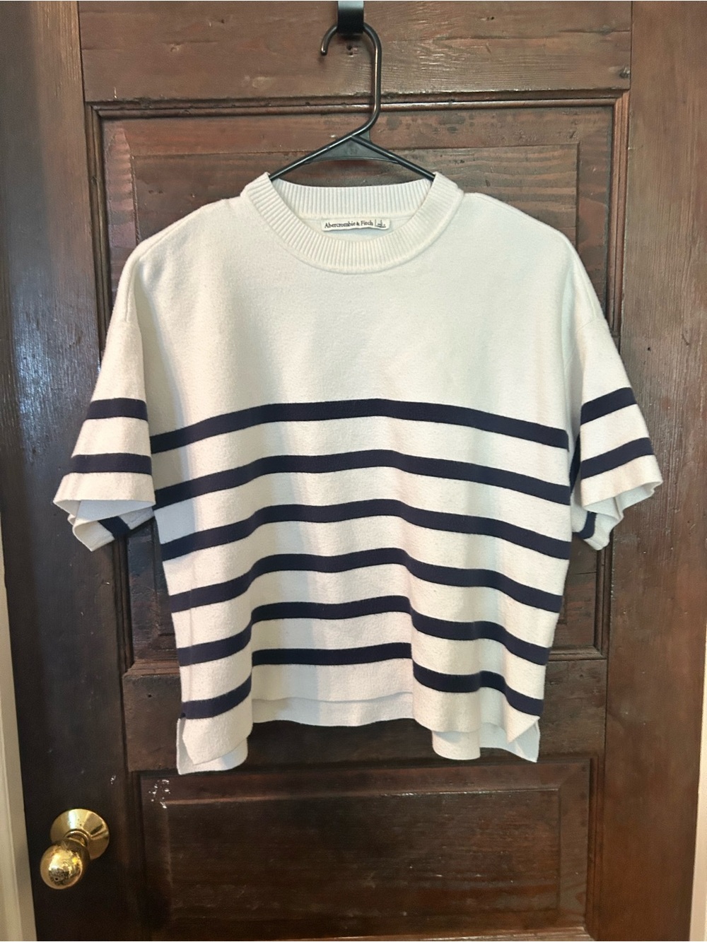 Abercrombie & Fitch Striped Short Sleeve Knit Top - White & Navy